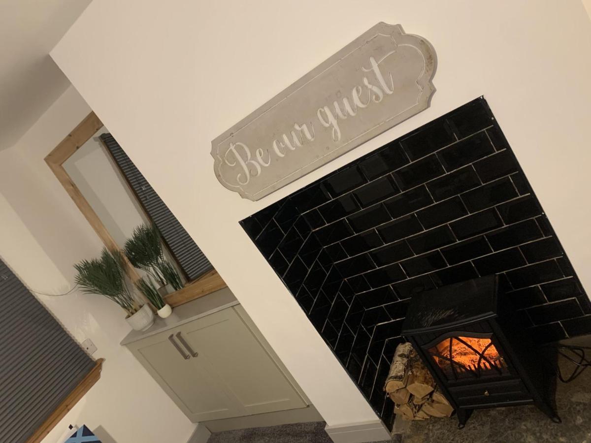 Wilton  Cosy Cottage In Redcar - Workstays Uk מראה חיצוני תמונה