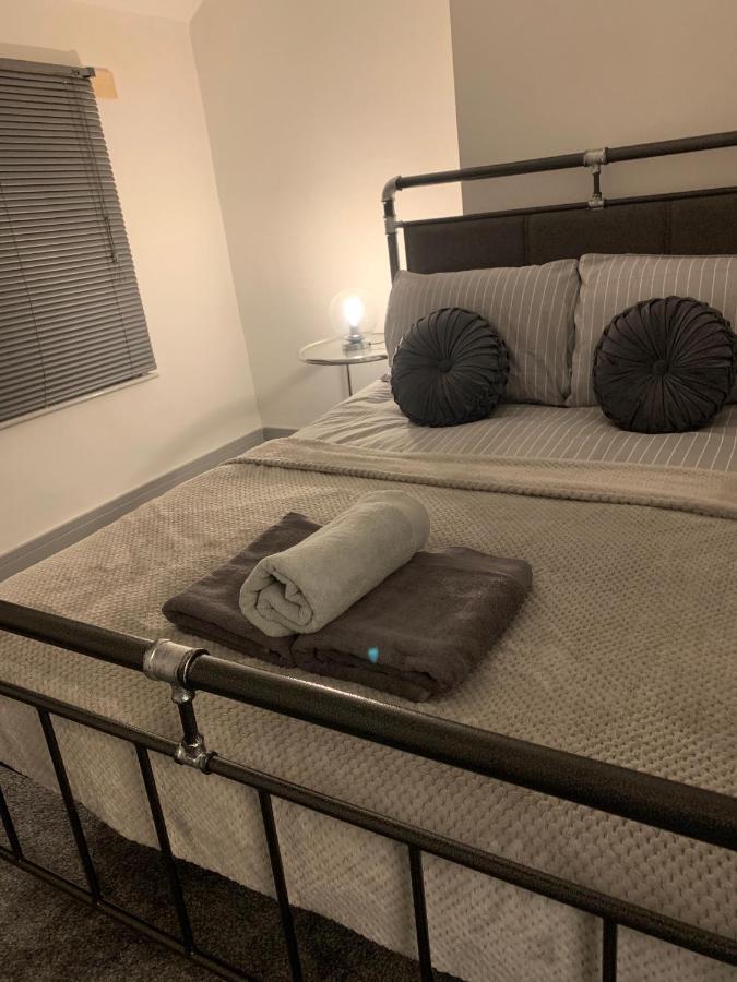 Wilton  Cosy Cottage In Redcar - Workstays Uk מראה חיצוני תמונה